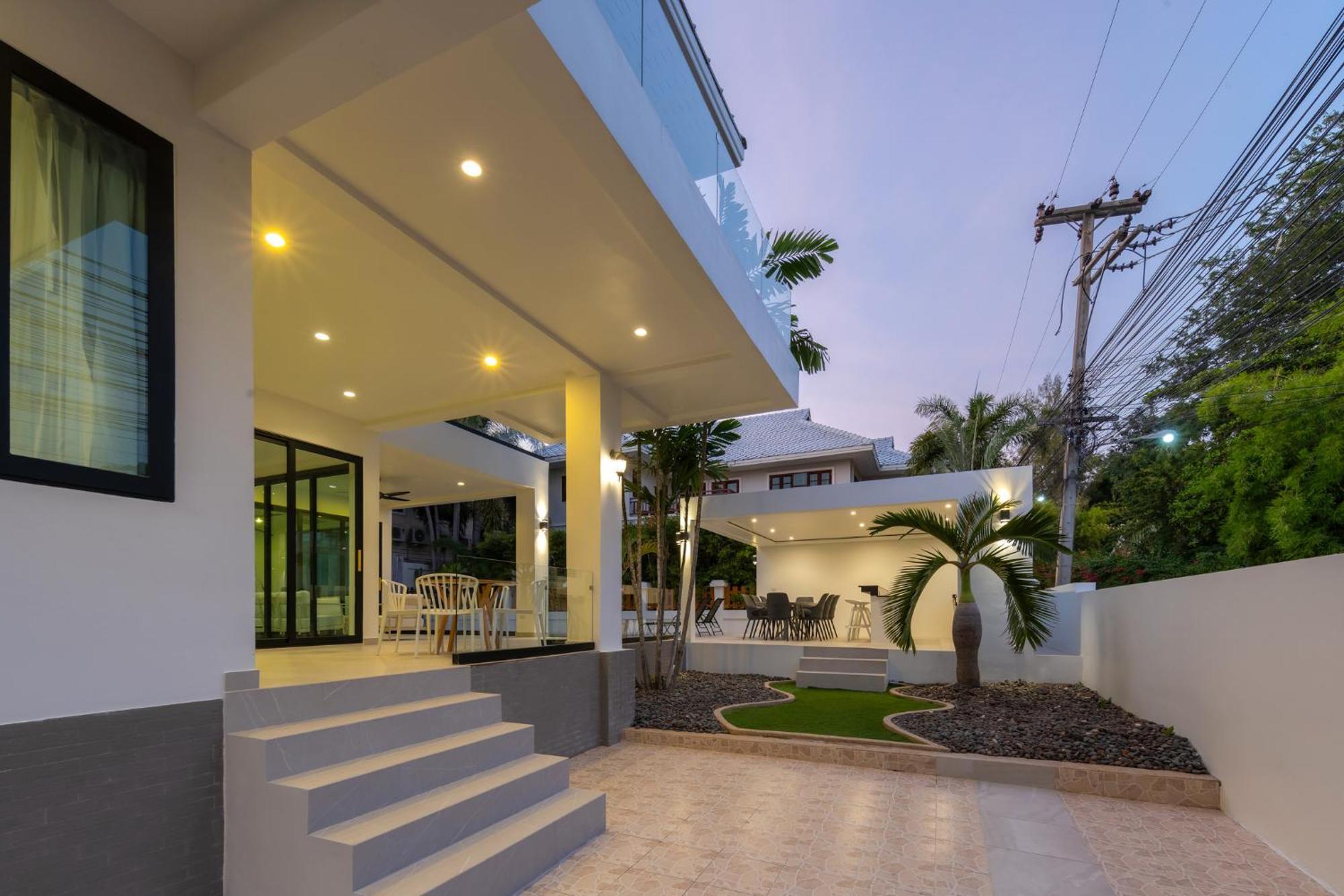 Stunning Villa With Pool And Tropical Garden Хуа Хин Экстерьер фото