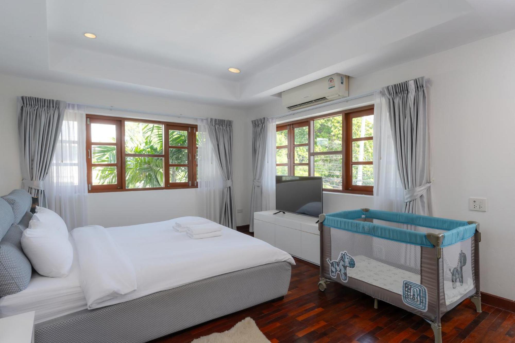 Stunning Villa With Pool And Tropical Garden Хуа Хин Экстерьер фото