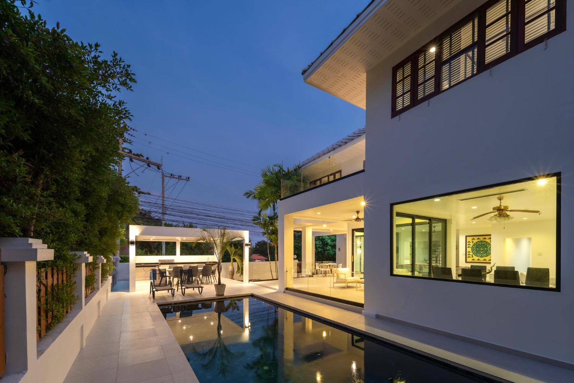Stunning Villa With Pool And Tropical Garden Хуа Хин Экстерьер фото