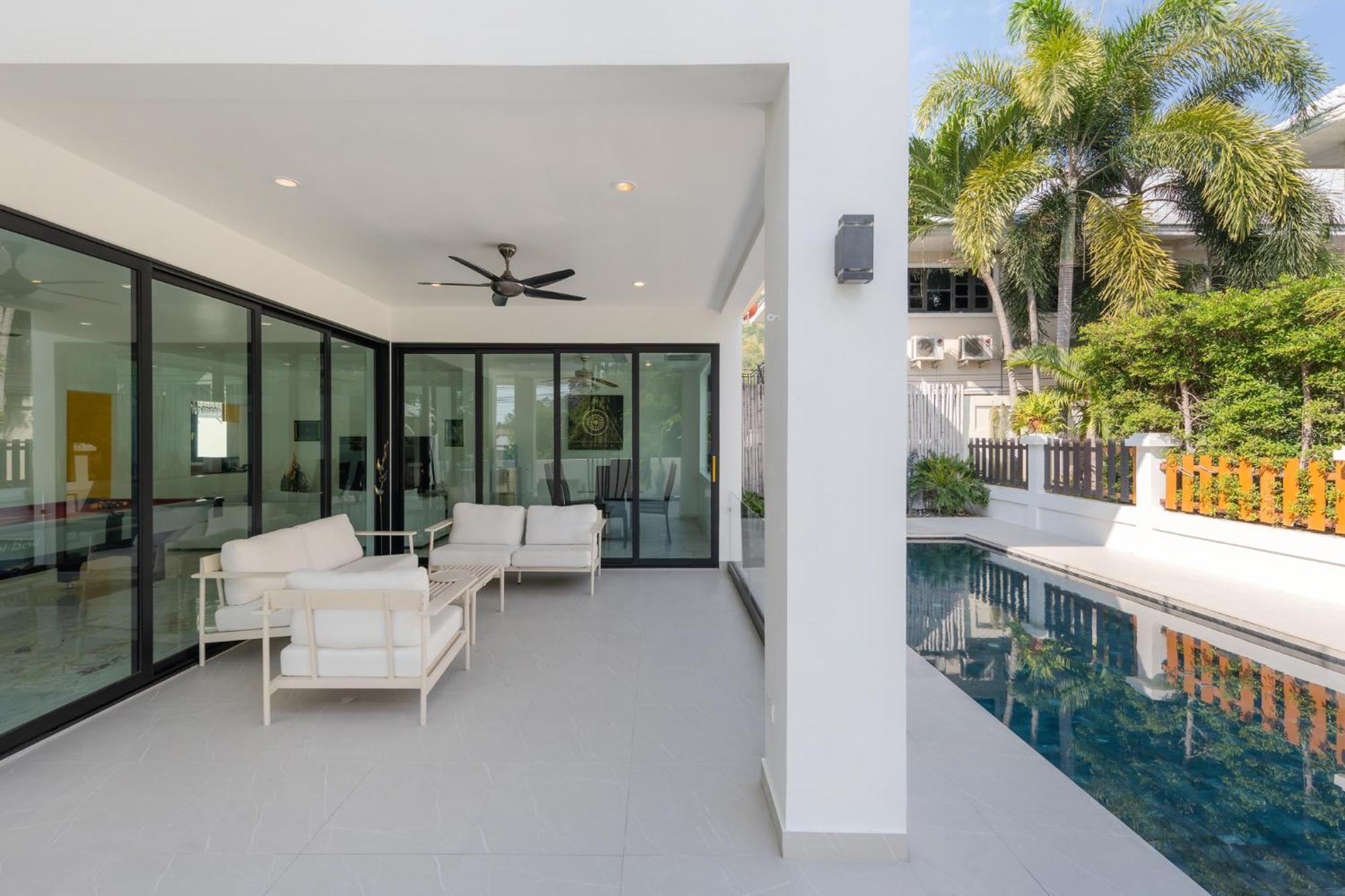 Stunning Villa With Pool And Tropical Garden Хуа Хин Экстерьер фото