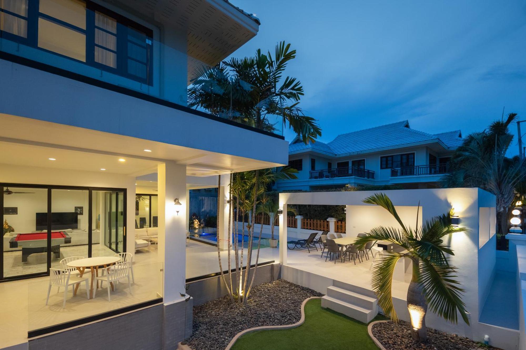 Stunning Villa With Pool And Tropical Garden Хуа Хин Экстерьер фото