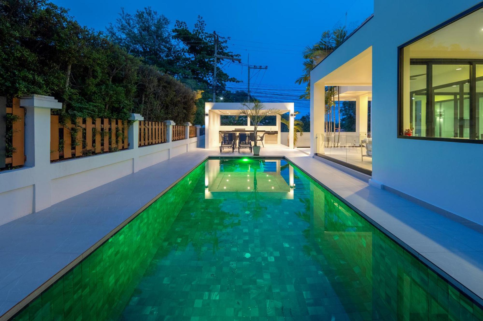 Stunning Villa With Pool And Tropical Garden Хуа Хин Экстерьер фото